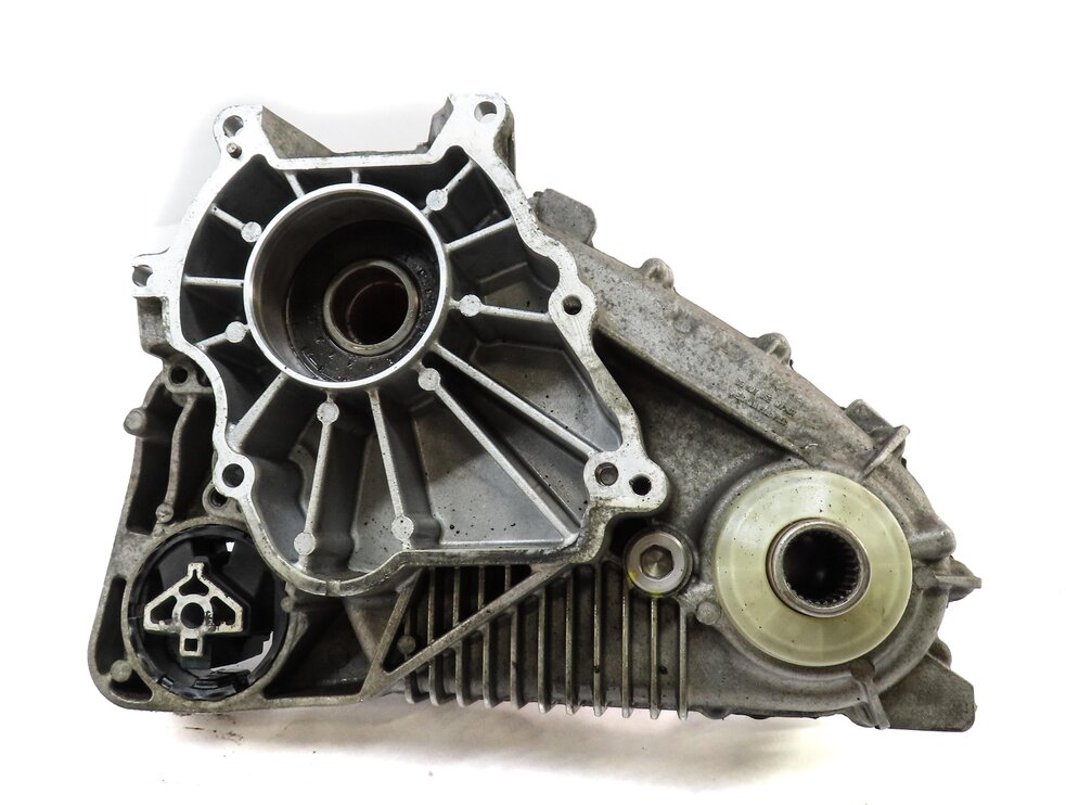 Thumbnail 3: 2009-2014 BMW X5M X6 X6M (E70 E71) 4.4L S63 TWIN TURBO ENGINE - TRANSFER CASE