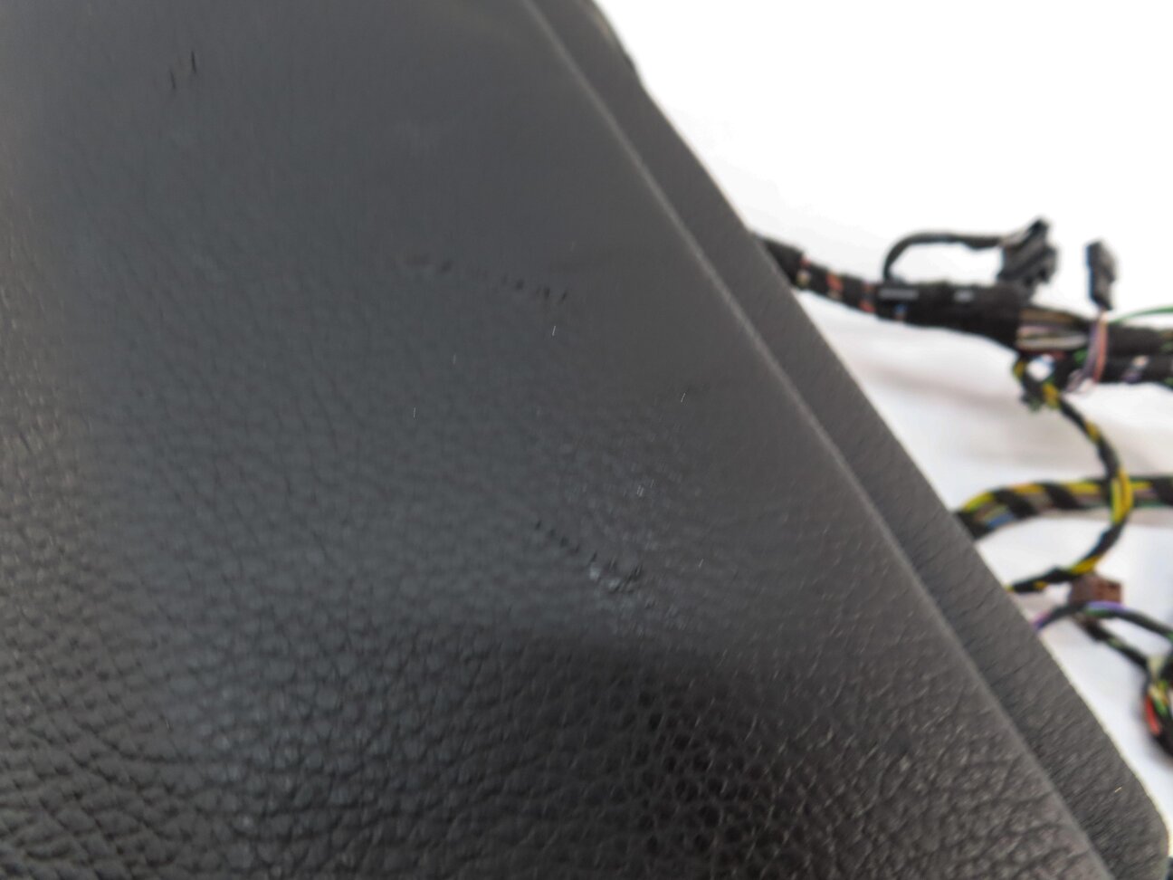 Thumbnail 10: 2013 BMW X6M ///M (E71) FRONT RIGHT UPPER COMFORT HEATED VENT SEAT CUSHION BLACK
