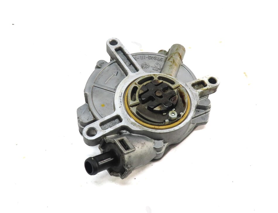 Thumbnail 2: 2013-2018 AUDI A8 S6 S7 S8 (C7 D4) 4.0L ENGINE BRAKE VACUUM PUMP