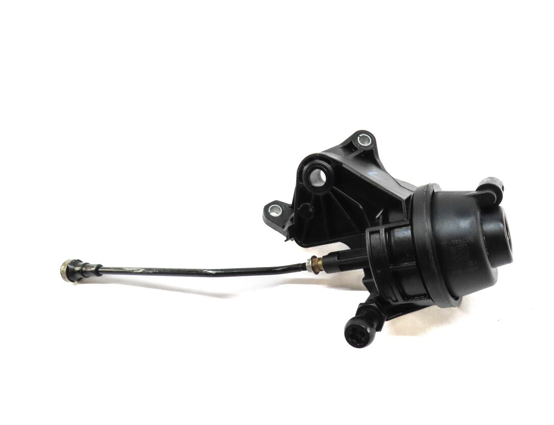 Thumbnail 2: 2013 AUDI S7 (C7) 4.0L CEUC ENGINE LEFT TURBO VACUUM ACTUATOR VALVE B079461J