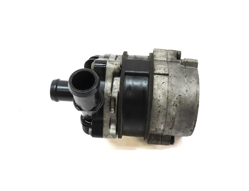 Thumbnail 3: 2013 AUDI S7 (C7) 4.0L CEUC ENGINE AUXILIARY ELECTRIC WATER COOLANT PUMP