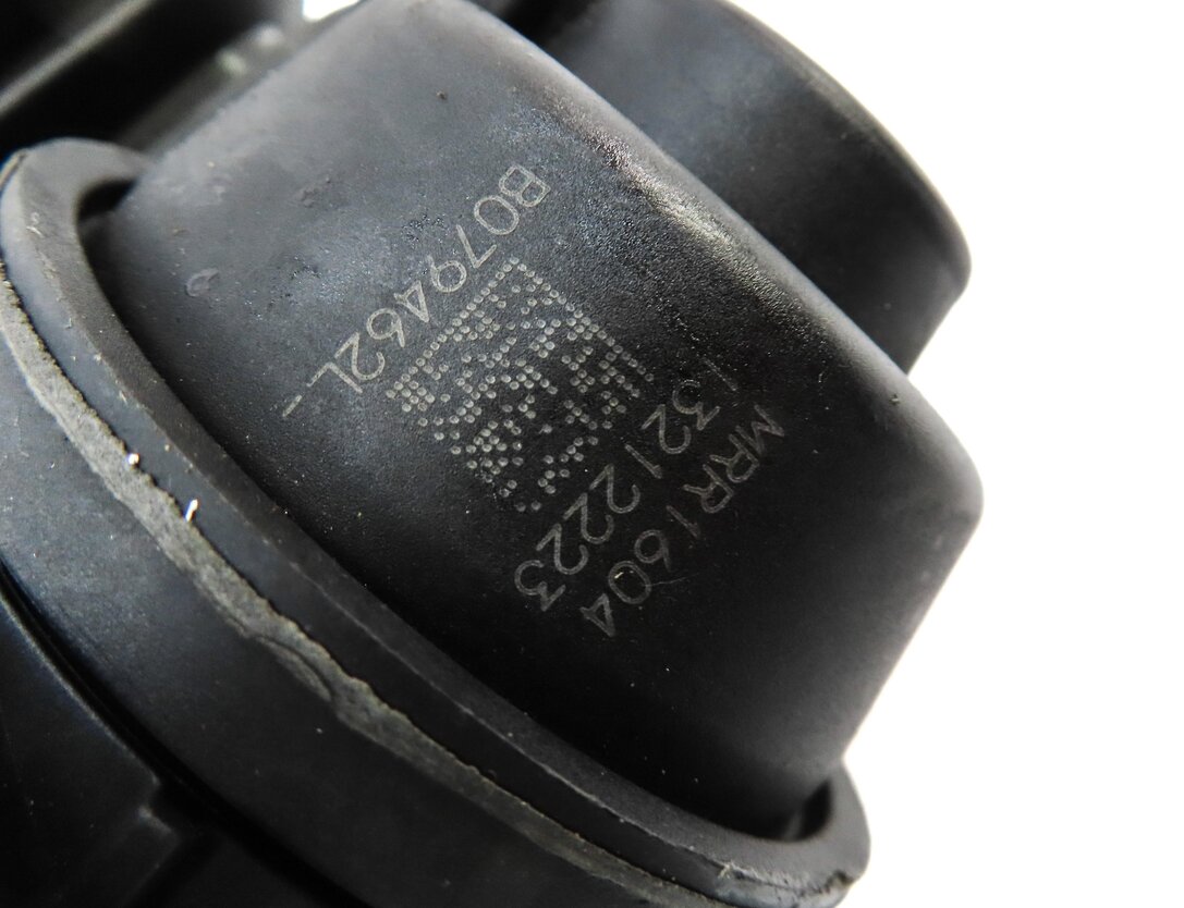 Thumbnail 6: 2013 AUDI S7 (C7) 4.0L CEUC ENGINE RIGHT TURBO VACUUM ACTUATOR VALVE B079462L