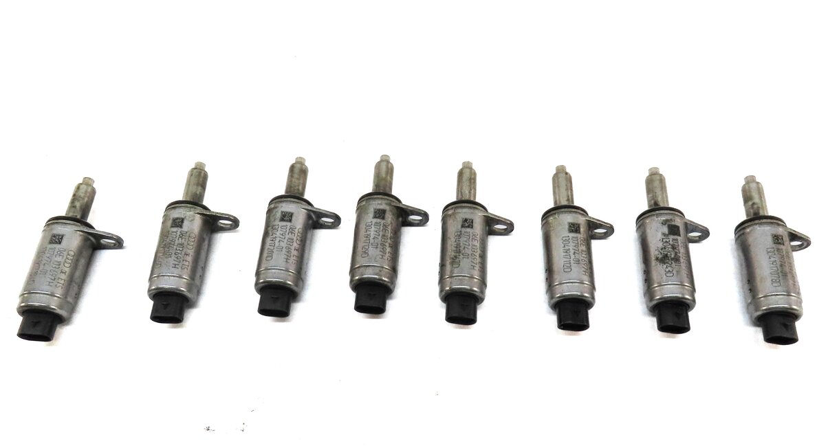 Thumbnail 3: 2013 AUDI S7 (C7) 4.0L CEUC ENGINE CAMSHAFT ADJUST SOLENOID SET 8 06E103697H