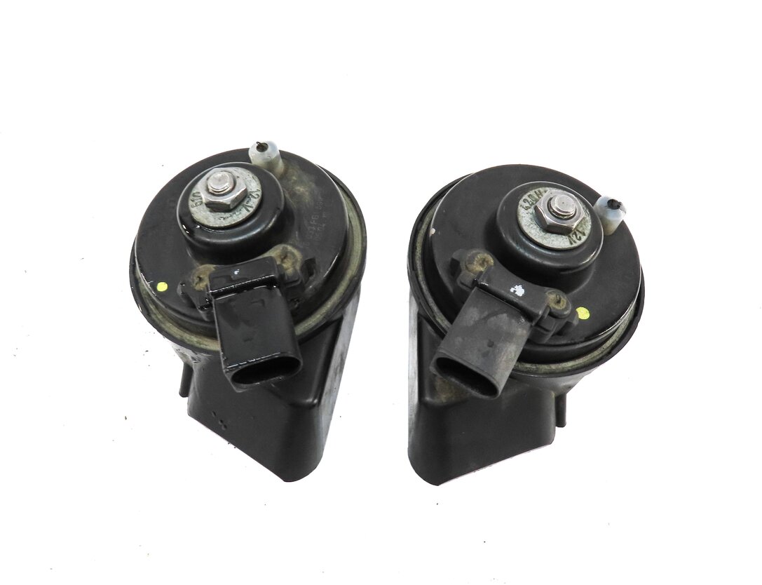 Thumbnail 3: 2012-2020 AUDI A6 S6 A7 S7 RS7 A8 S8 (C7 D4) HIGH & LOW TONE SAFETY HORN SET-2