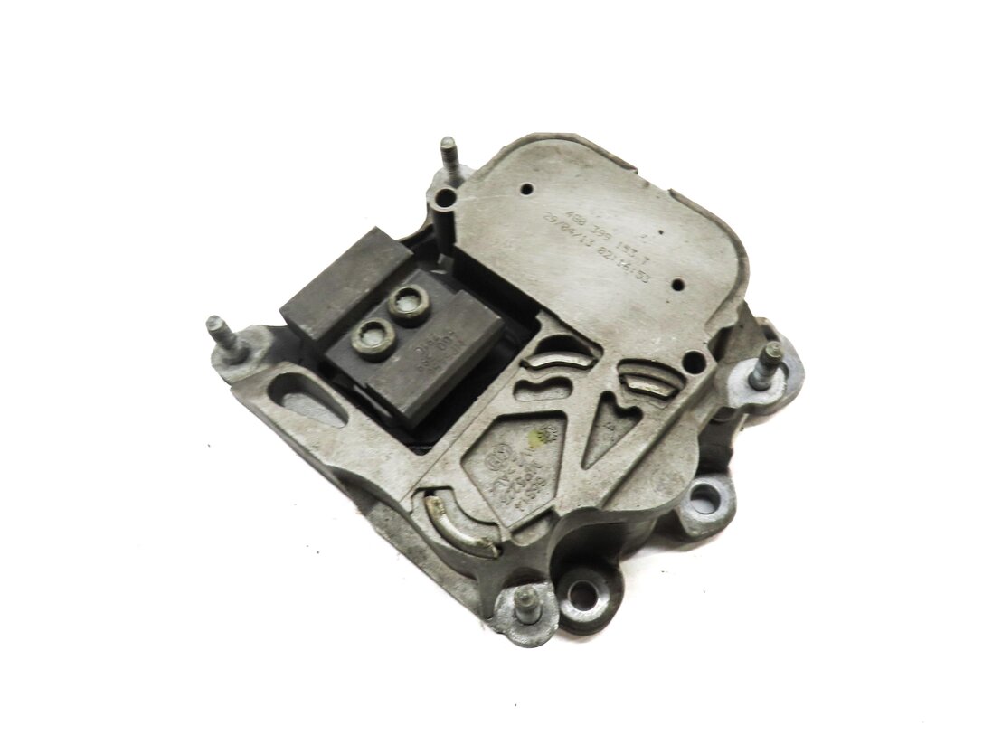Thumbnail 1: 2013 AUDI S7 (C7) 4.0L CEUC ENGINE CENTER TRANSMISSION MOUNT BRACKET 4G0399153T
