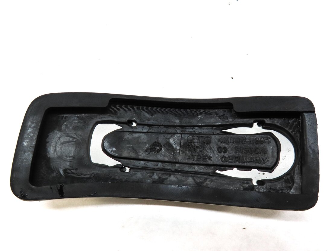 Thumbnail 9: 2013 AUDI S7 C7 DRIVER FOOT REST BRAKE & GAS PEDAL TRIM COVER SET 3 BLACK SILVER