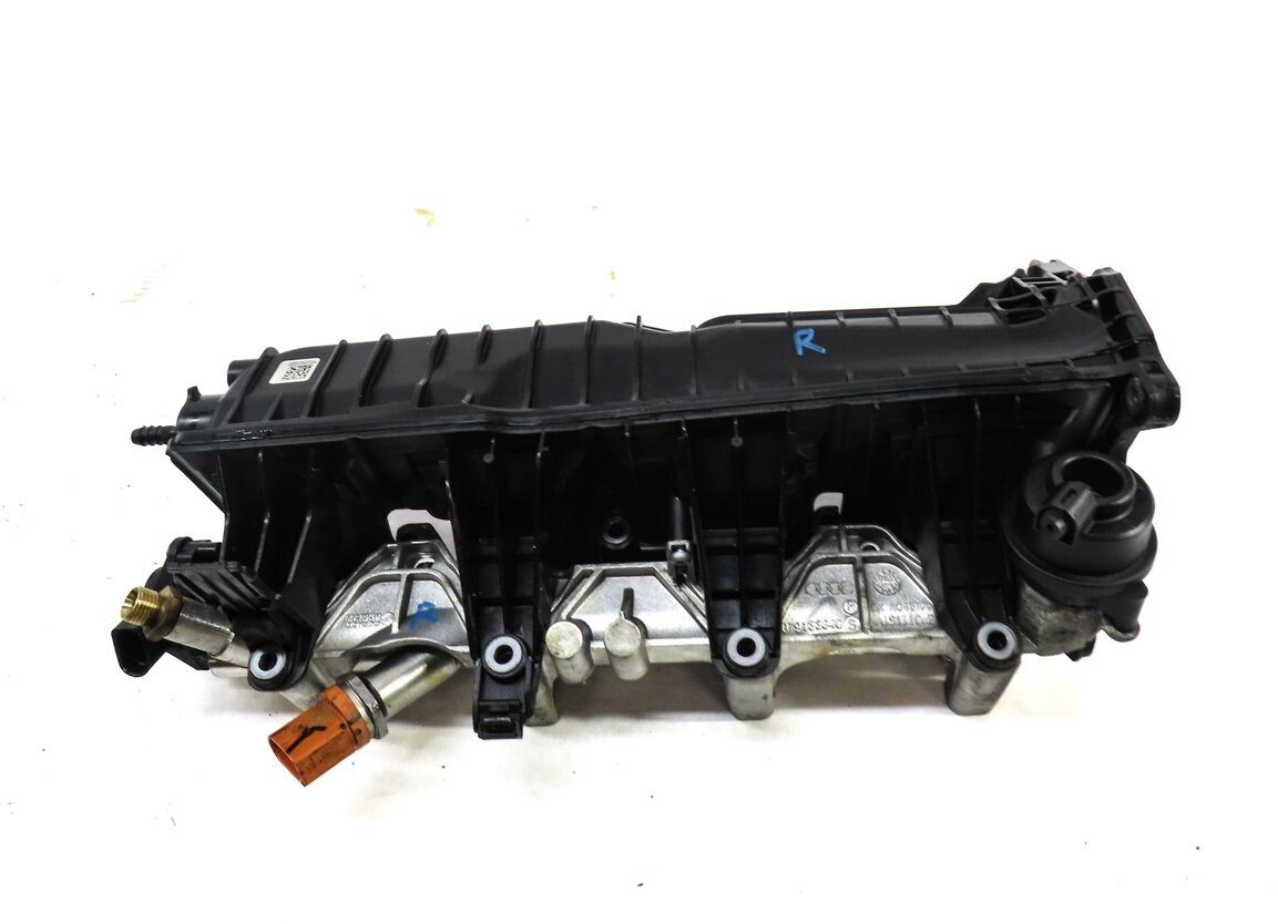 Thumbnail 2: 13-15 AUDI A8 S6 S7 S8 (C7 4G8 D4 4H) 4.0L ENGINE - RIGHT LOWER INTAKE MANIFOLD