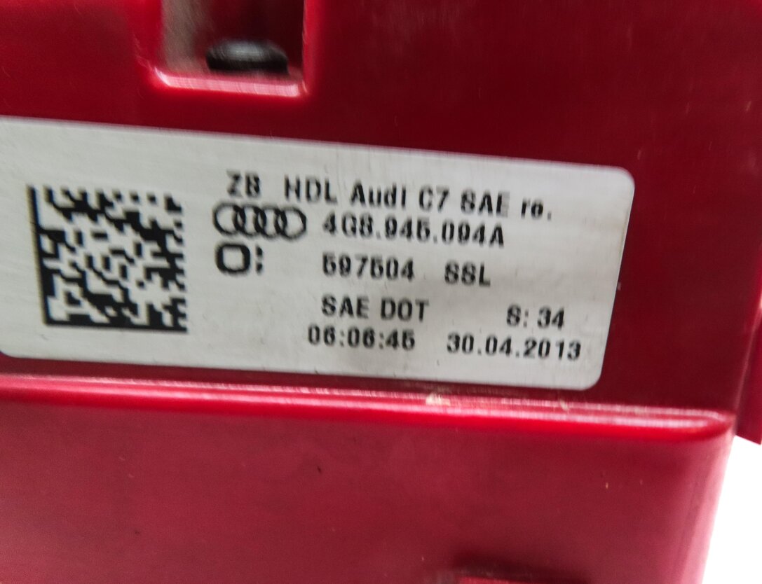Thumbnail 5: 2012-2015 AUDI A7 S7 (C7 4G8) REAR RIGHT INNER TRUNK TAILLIGHT LIGHT LAMP (LED)