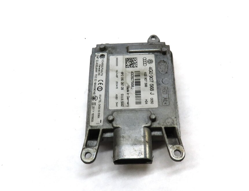 Thumbnail 3: 2012-2015 AUDI A7 S7 RS7 (C7 4G8) BLIND SPOT ALERT CONTROL MODULE (SLAVE)