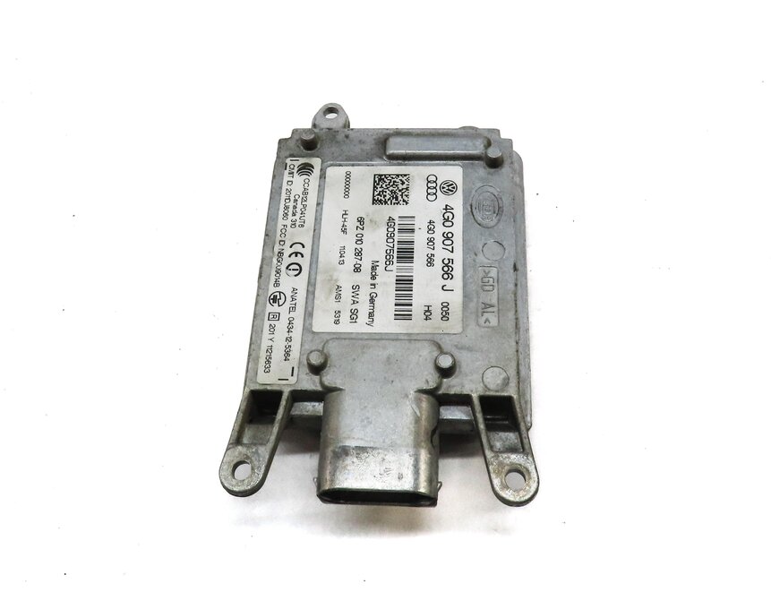 Thumbnail 3: 2012-2015 AUDI A7 S7 RS7 (C7 4G8) BLIND SPOT ALERT CONTROL MODULE (MASTER)