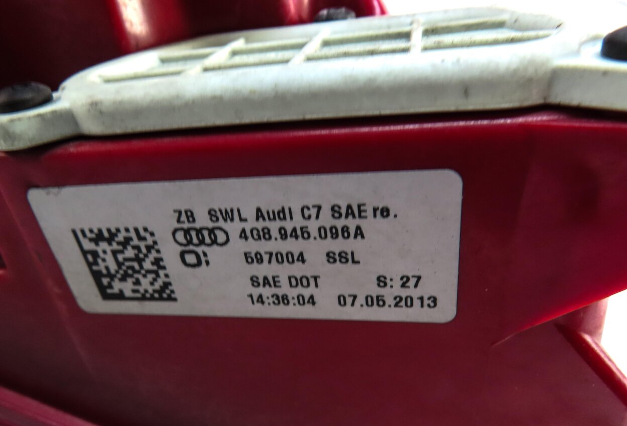 Thumbnail 10: 2012-2015 AUDI A7 S7 (C7 4G8) REAR RIGHT OUTER TAILLIGHT BRAKE LIGHT LAMP (LED)