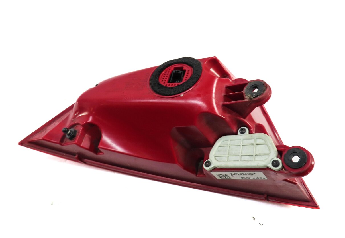 Thumbnail 9: 2012-2015 AUDI A7 S7 (C7 4G8) REAR RIGHT OUTER TAILLIGHT BRAKE LIGHT LAMP (LED)