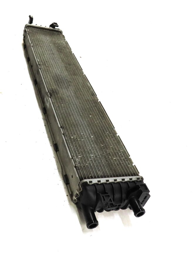 Thumbnail 3: 13-18 AUDI S6 S7 (C7) 4.0L AUTO ENGINE WATER COOLANT AUXILIARY CENTER RADIATOR