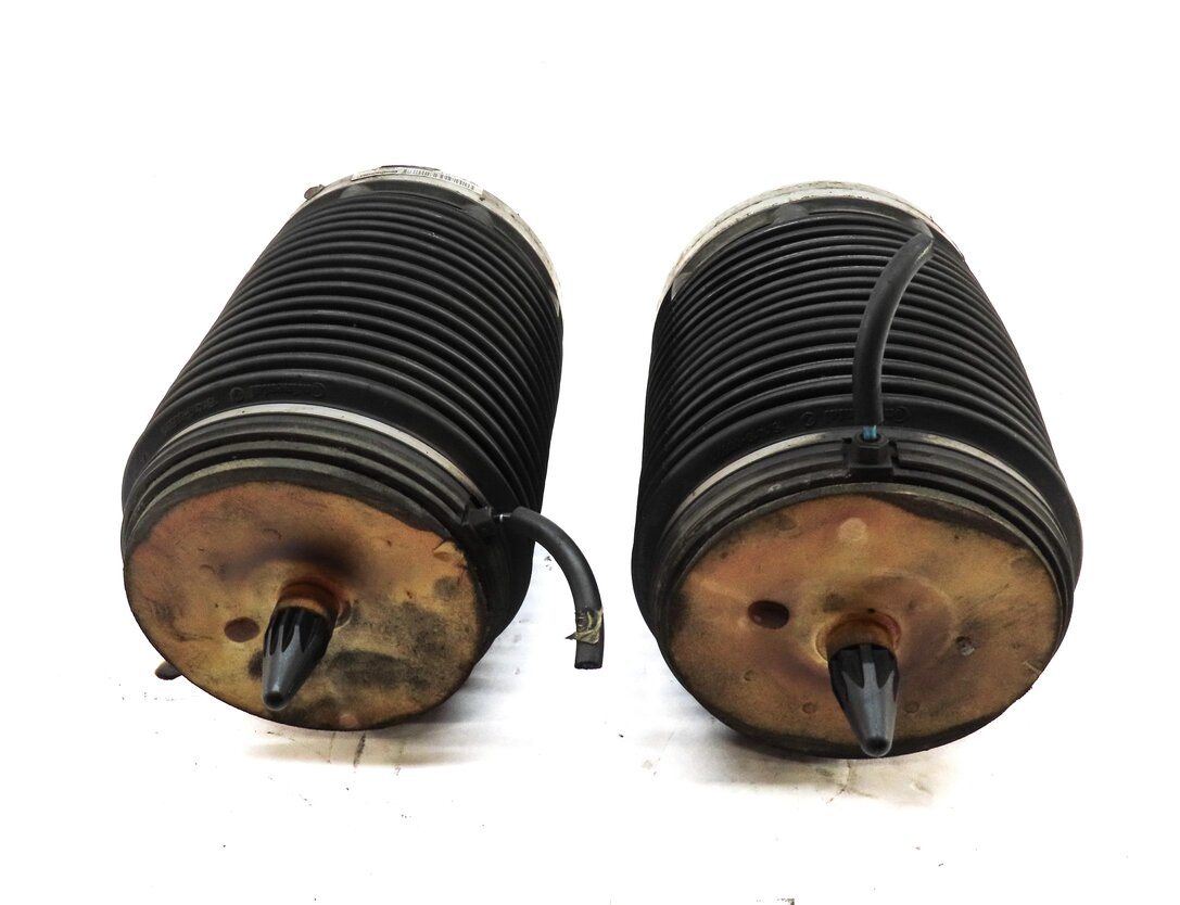 Thumbnail 3: 12-18 AUDI A6 S6 A7 S7 C7 REAR LEFT & RIGHT SPORT ADAPTIVE SUSPENSION AIR SPRING