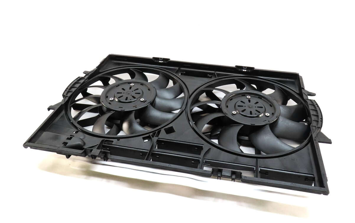 2011-2014 AUDI A8 (D4 4H) 4.2L / 6.3L ENGINE - RADIATOR COOLING FAN & SHROUD
