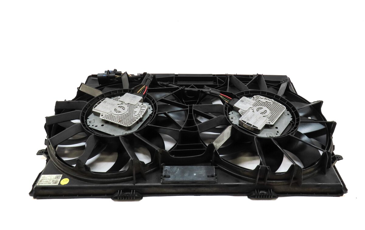 Thumbnail 5: 2011-2014 AUDI A8 (D4 4H) 4.2L / 6.3L ENGINE - RADIATOR COOLING FAN & SHROUD