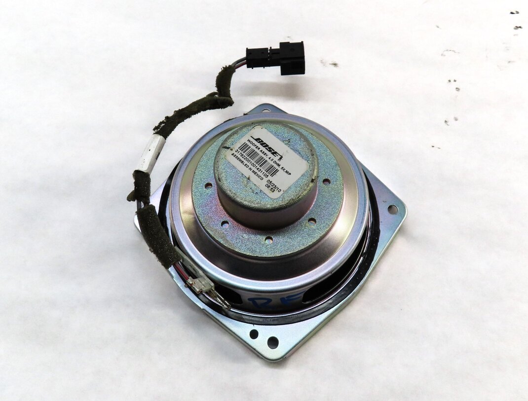 Thumbnail 3: 2011 AUDI A8 D4 4H FRONT RIGHT PASSENGER DOOR BOSE SUBWOOFER SUB WOOFER SPEAKER