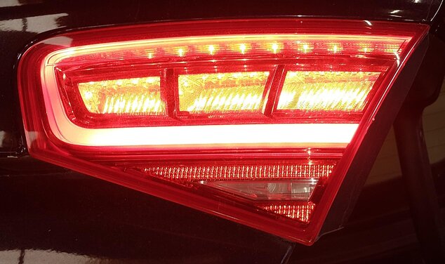 Thumbnail 2: 2011-2014 AUDI A8 S8 (D4 4H) RIGHT PASSENGER REAR TRUNK LED TAILLIGHT LIGHT LAMP