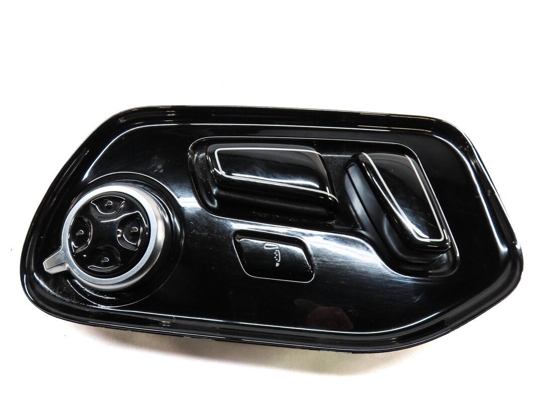 Thumbnail 3: 2011 AUDI A8 (D4 4H) FRONT RIGHT PASSENGER SEAT MASSAGE & ADJUST SWITCH (BLACK)