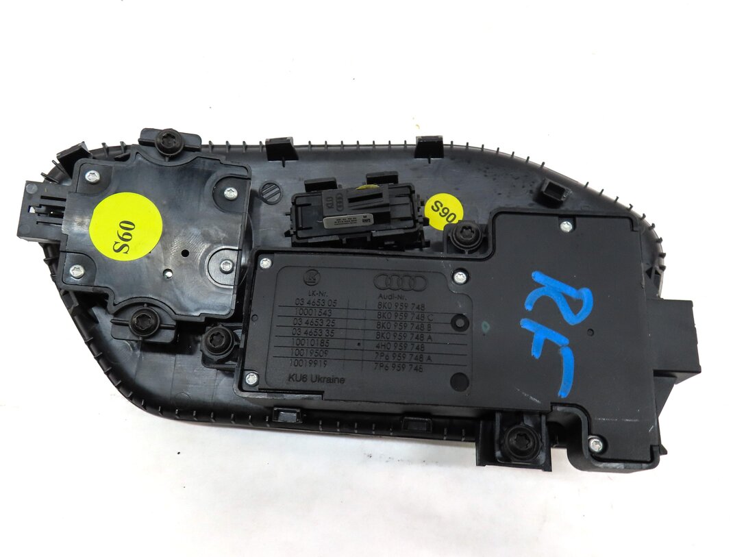 Thumbnail 4: 2011 AUDI A8 (D4 4H) FRONT RIGHT PASSENGER SEAT MASSAGE & ADJUST SWITCH (BLACK)