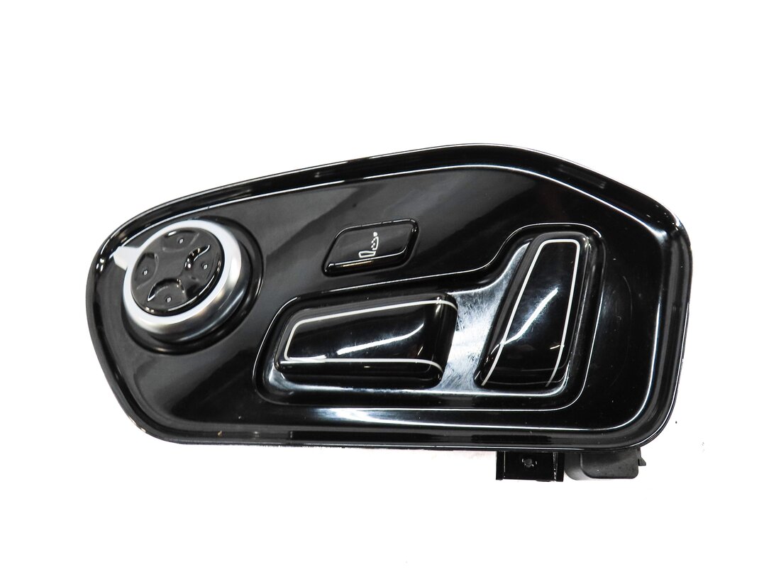 Thumbnail 2: 2011 AUDI A8 (D4 4H) FRONT LEFT DRIVER SEAT ADJUST SWITCH w/ MASSAGE (BLACK)