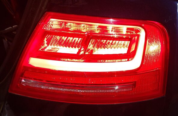 Thumbnail 2: 2011-2014 AUDI A8 S8 (D4 4H) RIGHT PASSENGER REAR LED TAILLIGHT BRAKE LIGHT LAMP