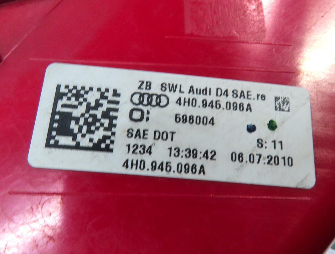 Thumbnail 5: 2011-2014 AUDI A8 S8 (D4 4H) RIGHT PASSENGER REAR LED TAILLIGHT BRAKE LIGHT LAMP
