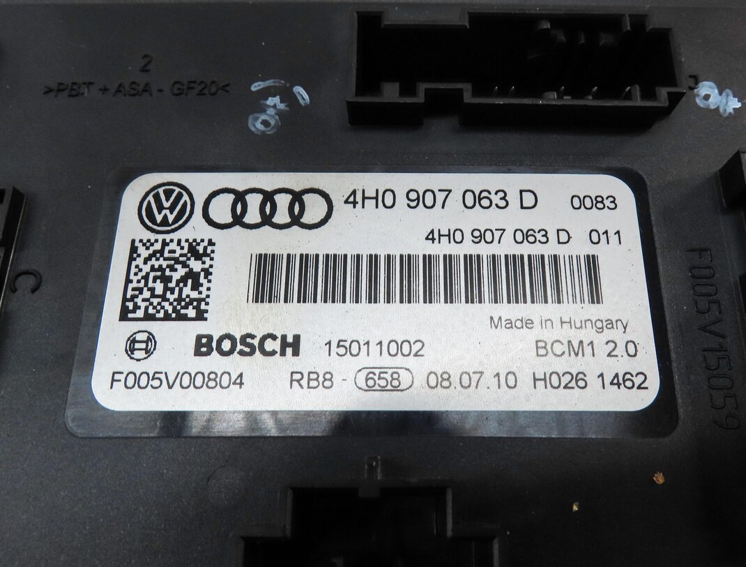 Thumbnail 10: 11-12 AUDI A8 D4 4H SPEEDOMETER ADAPTIVE NIGHT 4.2L ENGINE BODY MODULE KEY SET