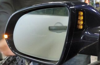 Thumbnail 3: 11-14 AUDI A8 S8 (D4 4H) LEFT P-FOLD LANE KEEP BLIND HEAT DOOR MIRROR (BLUE)