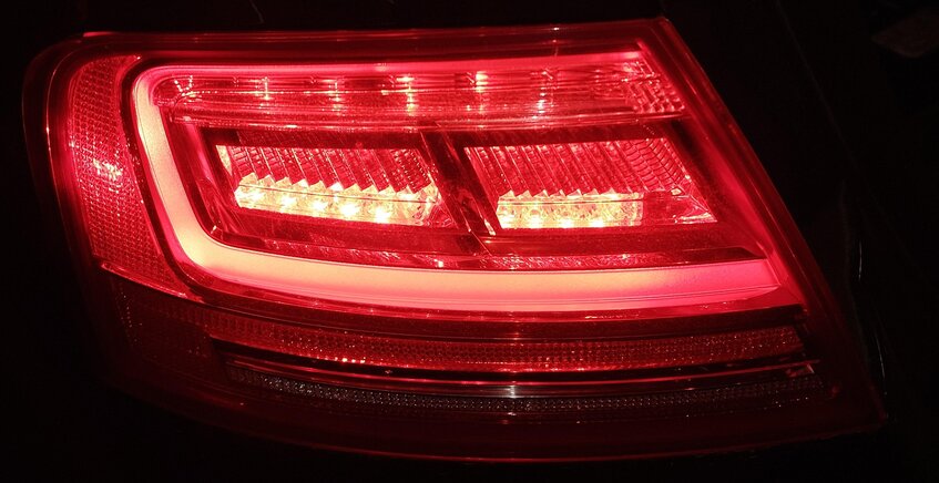 Thumbnail 2: 2011-2014 AUDI A8 S8 (D4 4H) LEFT DRIVER REAR LED TAILLIGHT BRAKE LIGHT LAMP