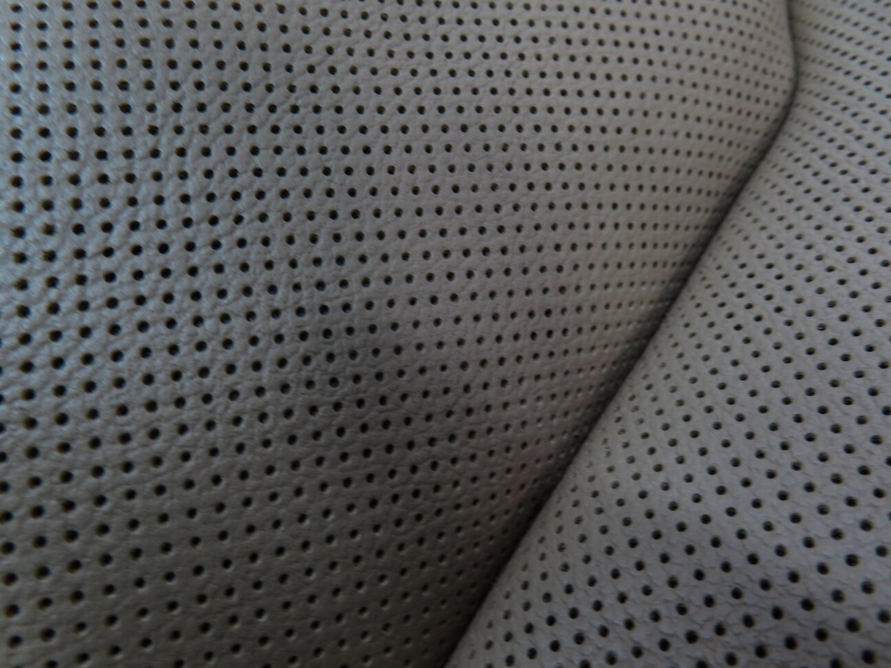 Thumbnail 10: 2011 AUDI A8 (D4 4H) FRONT RIGHT UPPER HEATED VENTED MASSAGE SEAT CUSHION BEIGE