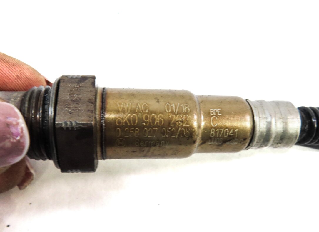 Thumbnail 4: 2018 AUDI A4 (B9 8W) 2.0L TURBO CYMC ENGINE PRE & POST CAT O2 OXYGEN SENSOR SET2