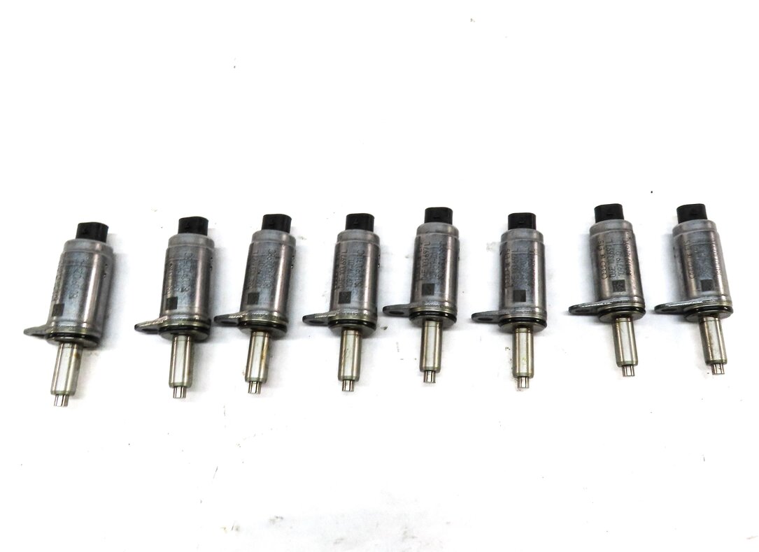 Thumbnail 4: 2018 AUDI A4 (B9 8W) 2.0L TURBO CYMC ENGINE CAMSHAFT ADJUST SOLENOID SET 8