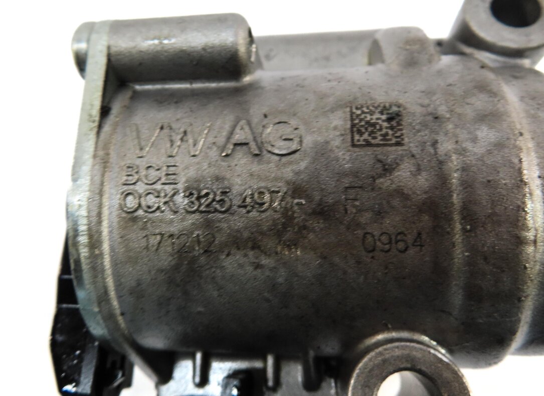 Thumbnail 6: 17-19 AUDI A4 A5 (B9 8W 8WS) 2.0L AWD AUTO TRANSMISSION HYDRAULIC CONTROL UNIT