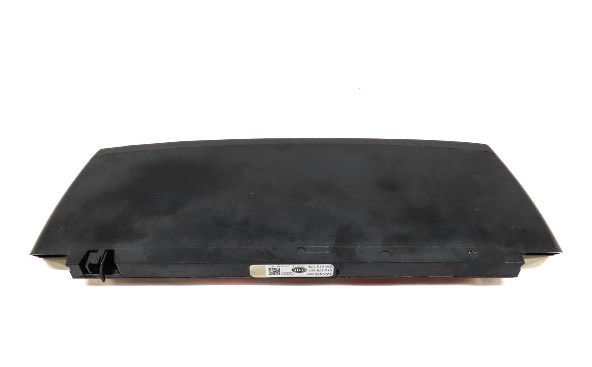 Thumbnail 4: 2018 AUDI A4 (B9 8W) REAR UPPER CENTER THIRD 3RD BRAKE LIGHT 8W5945097