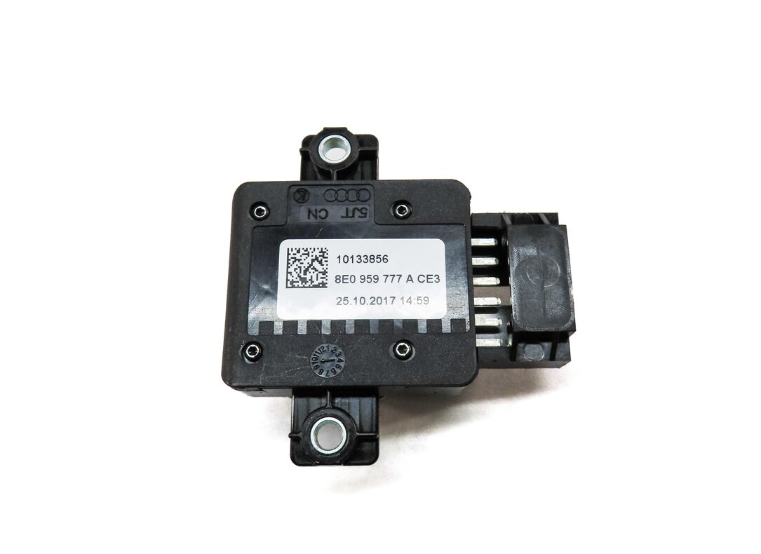 Thumbnail 4: 2018 AUDI A4 (B9 8W) FRONT LEFT DRIVER SEAT ADJUST ADJUSTMENT SWITCH (BEIGE)