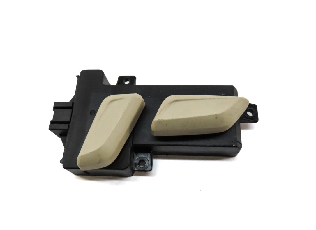 Thumbnail 7: 2018 AUDI A4 (B9 8W) FRONT LEFT DRIVER SEAT ADJUST ADJUSTMENT SWITCH (BEIGE)