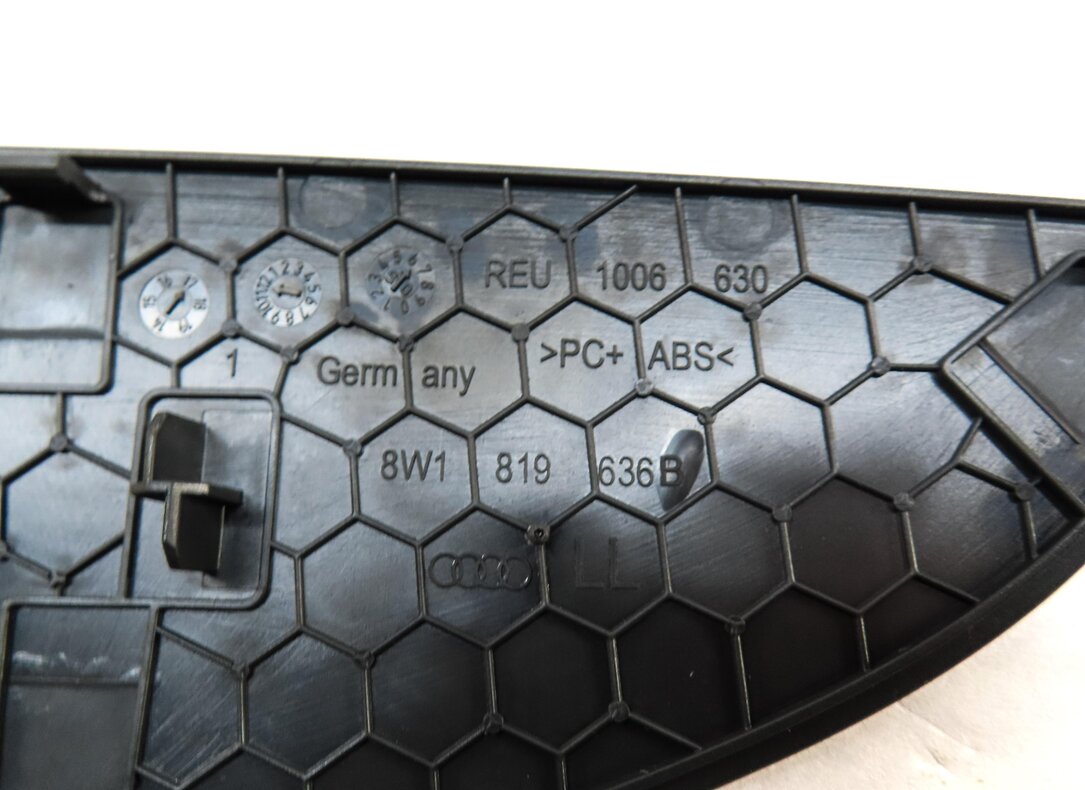 Thumbnail 6: 2018 AUDI A4 (B9 8W) FRONT REAR BANG & OLUFSEN SPEAKER COVER GRILLE SET 9 (GRAY)