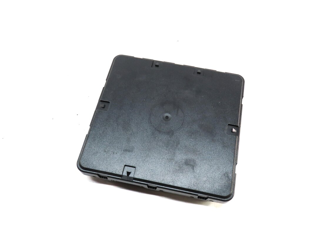 2018 AUDI A4 (B9 8W) BODY COMPUTER CONTROL MODULE (BCM 2) 8W0907064EC