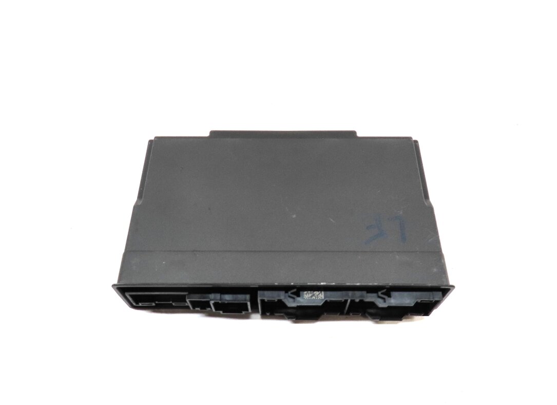 Thumbnail 2: 2018 AUDI A4 (B9 8W) FRONT LEFT SEAT MEMORY CONTROL MODULE 4M4959760
