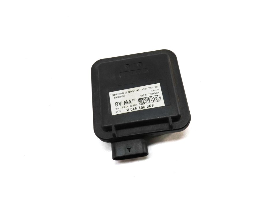 2018 AUDI A4 (B9 8W) HOMELINK GARAGE DOOR OPENER CONTROL MODULE 4N0907410A