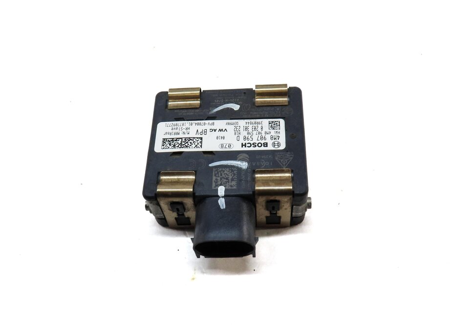 Thumbnail 2: 2018 AUDI A4 (B9 8W) BLIND SPOT ALERT SENSOR MODULE (SLAVE) 4M0907590D