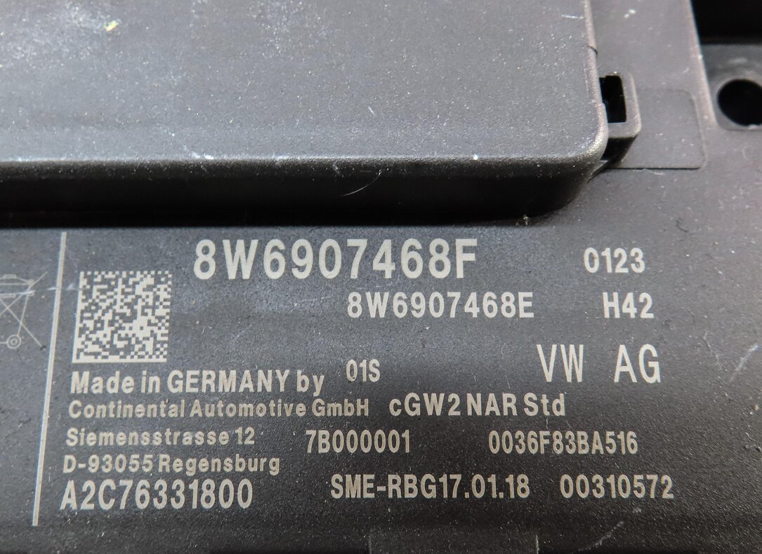 Thumbnail 4: 2018 AUDI A4 (B9 8W) GATEWAY INTERFACE CONTROL MODULE COMPUTER 8W6907468F