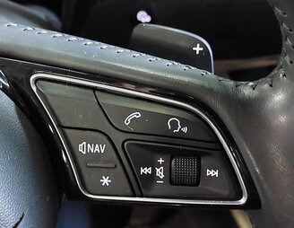 Thumbnail 3: 2018 AUDI A4 (B9 8W) DRIVER 3 SPOKE NON SPORT STEERING WHEEL w/ SWITCHES PADDLES