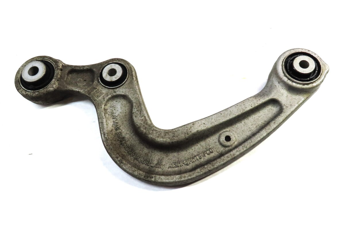 Thumbnail 5: 2017-2019 AUDI A4 ALLROAD B9 8W RIGHT PASSENGER REAR UPPER LOWER CONTROL ARM SET