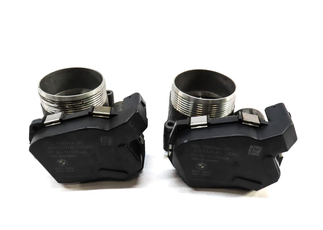 Thumbnail 2: 08-18 BMW 5 7 X5 X6 X5M X6M (F01 F10 F12 F15 F16) 4.4L N63 S63 THROTTLE BODY SET
