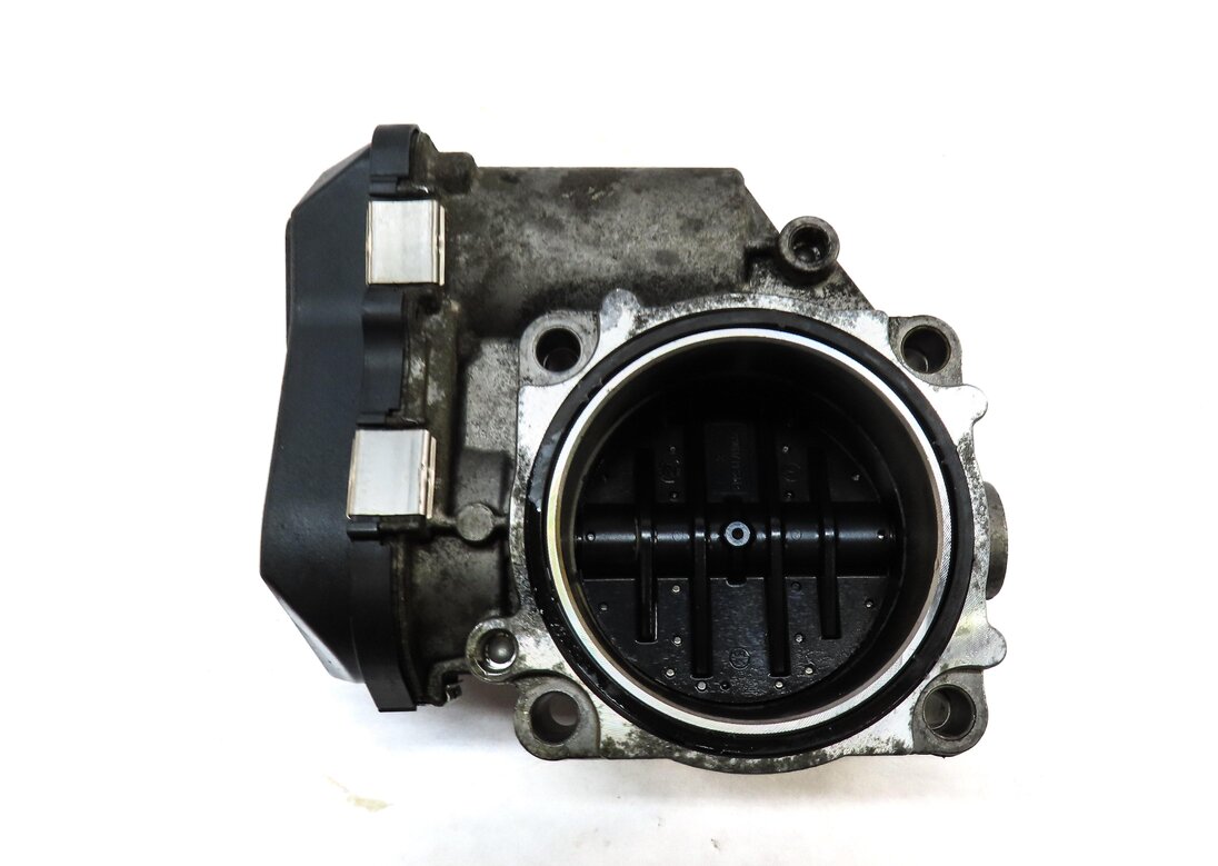 Thumbnail 5: 08-18 BMW 5 7 X5 X6 X5M X6M (F01 F10 F12 F15 F16) 4.4L N63 S63 THROTTLE BODY SET
