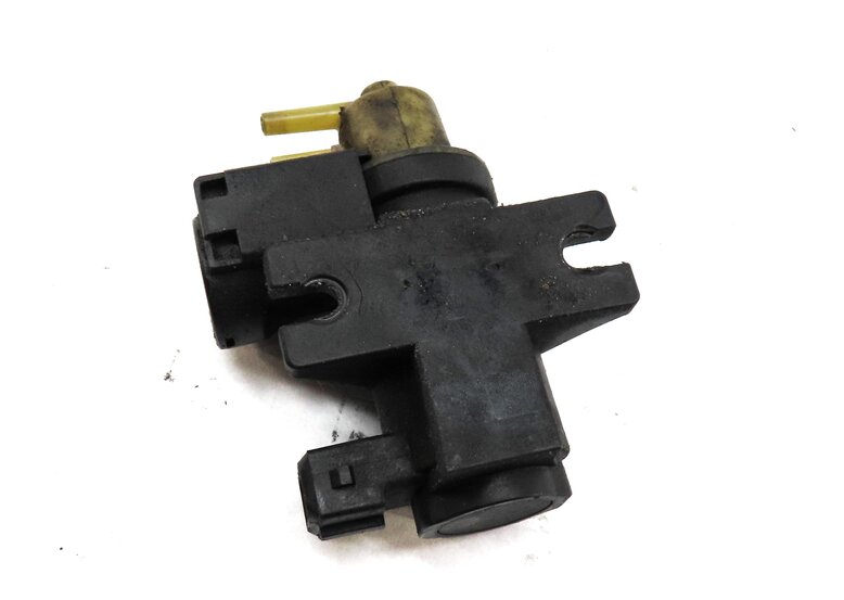 Thumbnail 4: 2012 BMW X5 (E70) 4.4L TWIN TURBO N63 ENGINE BOOST CONTROL SOLENOID 11747626350