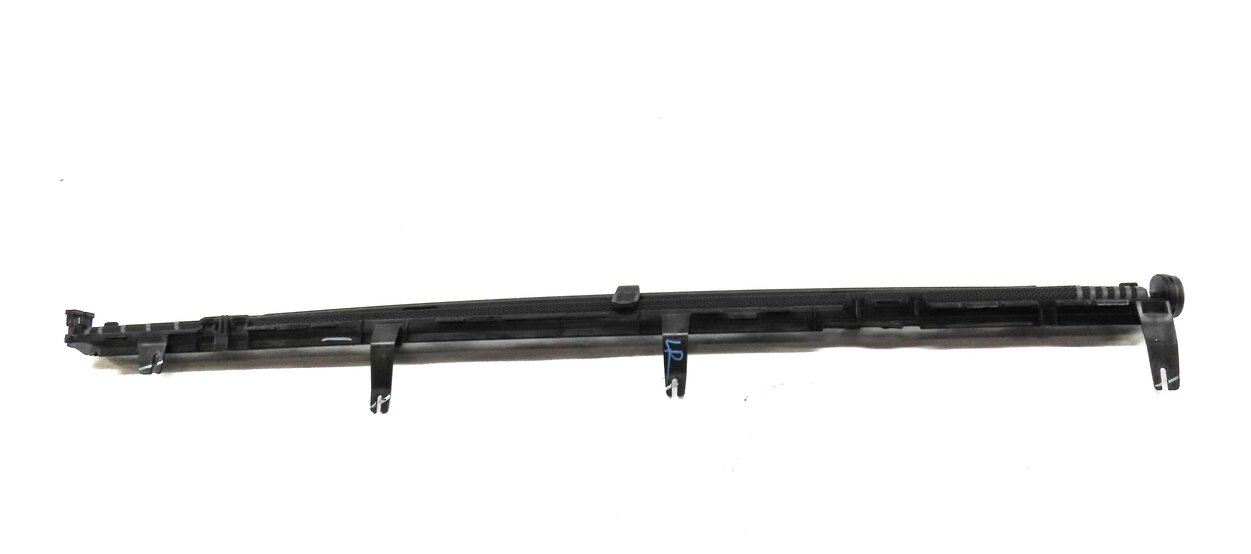 Thumbnail 4: 2007-2013 BMW X5 (E70) LEFT REAR RETRACTABLE WINDOW SUN SCREEN PRIVACY SHADE