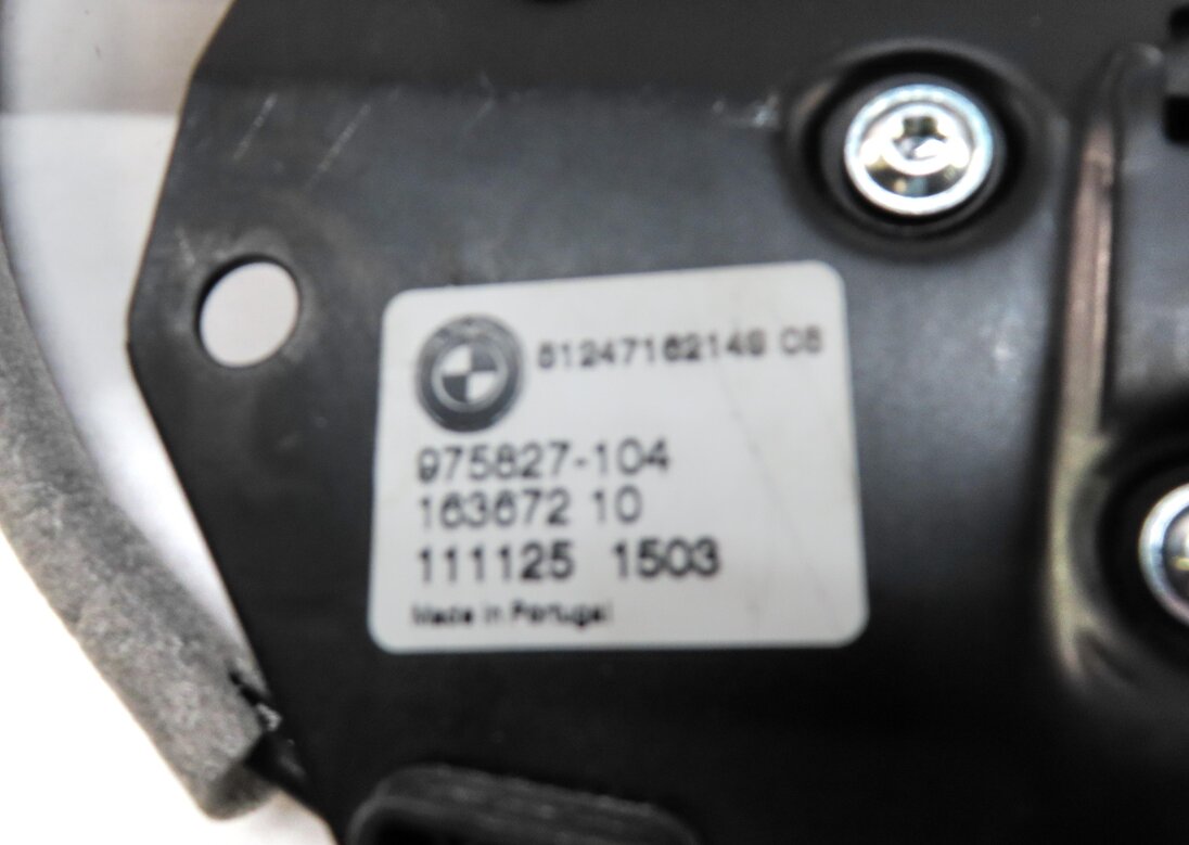 Thumbnail 5: 2012 BMW X5 (E70) REAR TAILGATE TRUNK LOWER LEFT & RIGHT LOCK LATCH SET w/ CABLE